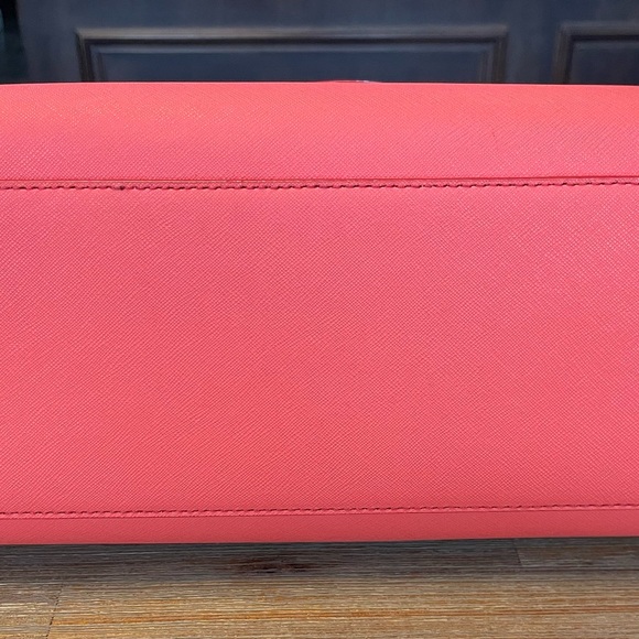 Kate Spade Purse - Picture 4 of 5